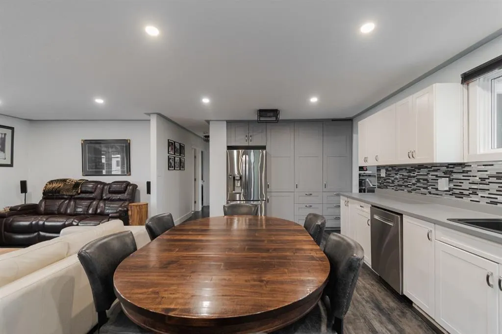 21 Gregoire Avenue