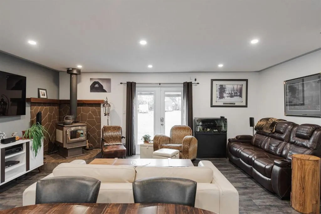 21 Gregoire Avenue