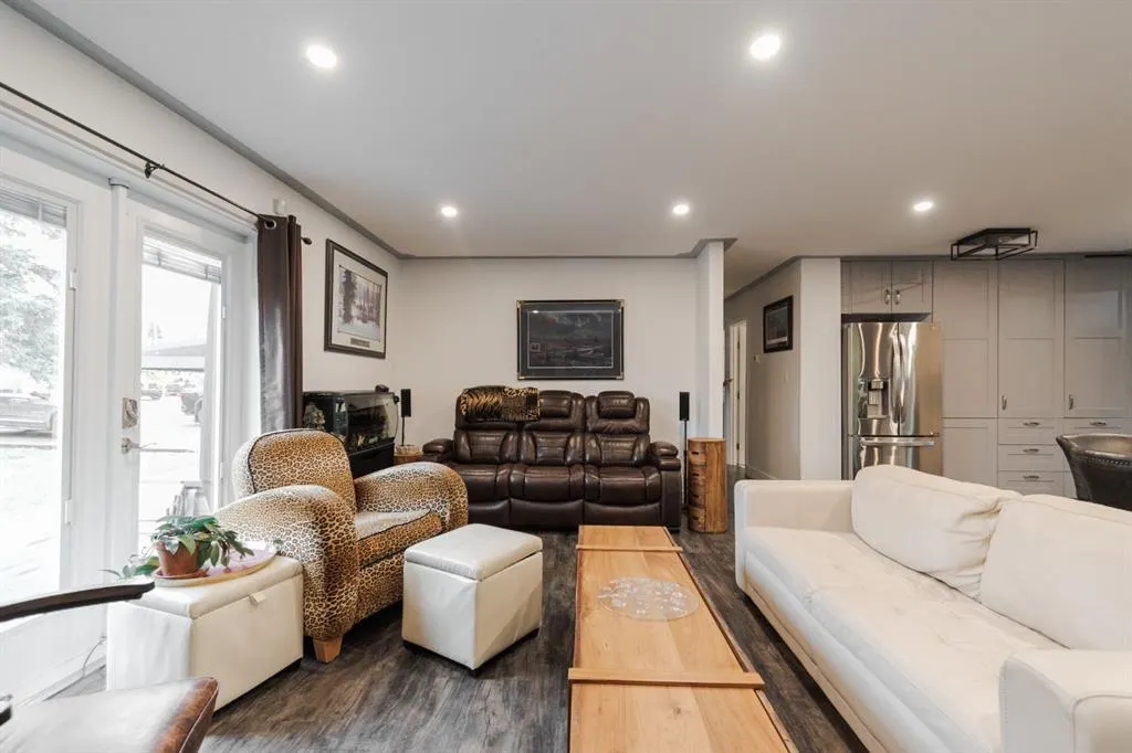 21 Gregoire Avenue