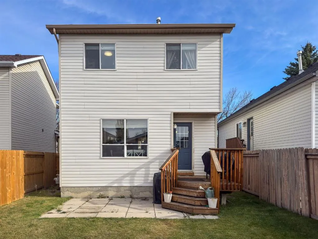 27 Hidden Valley Link NW