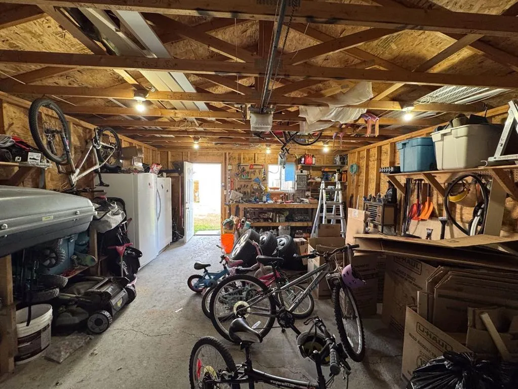 27 Hidden Valley Link NW