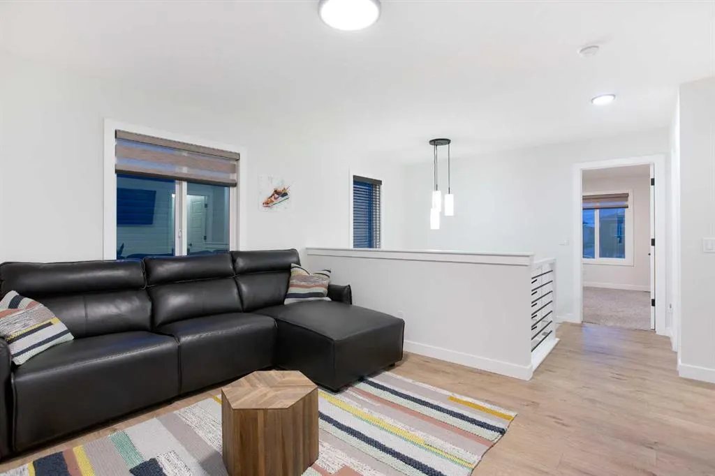 210 Chelsea Heath