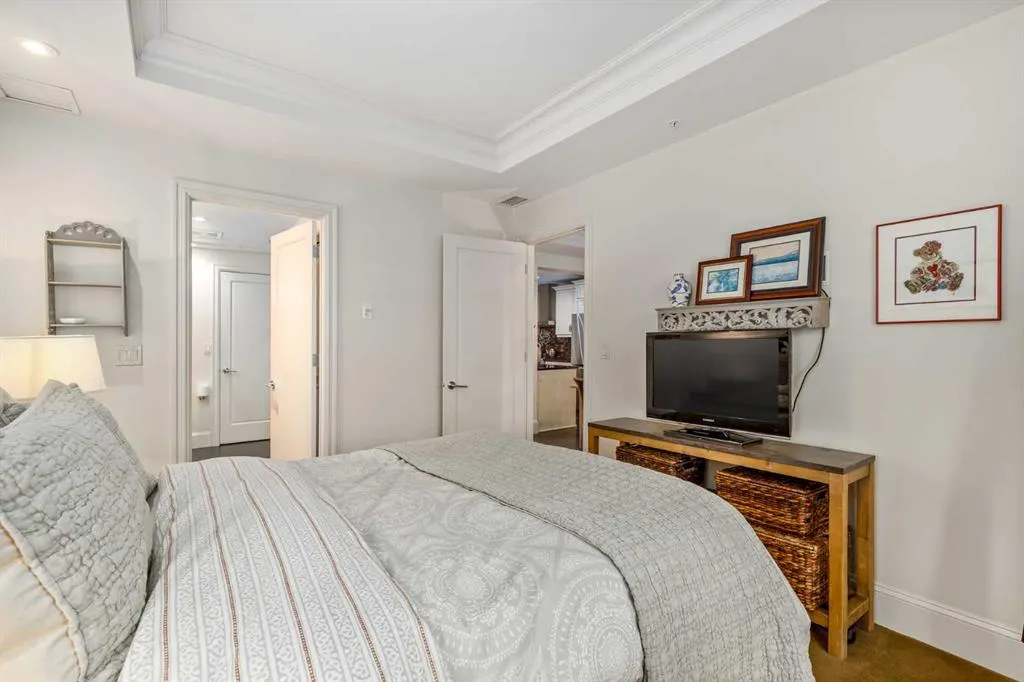 121 Quarry Way SE, #105