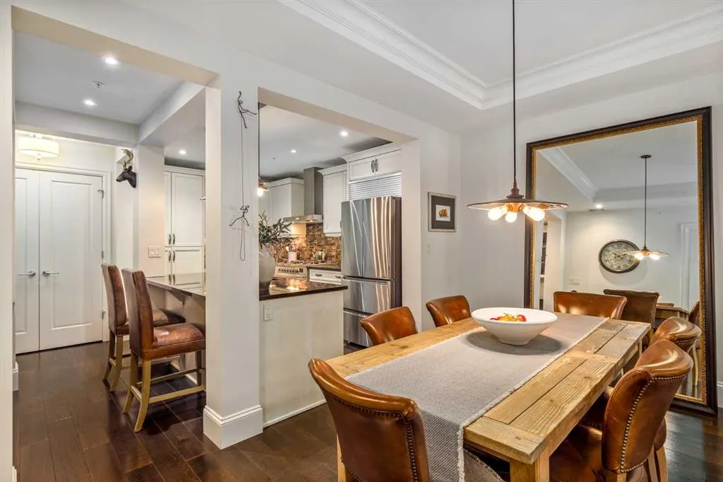 121 Quarry Way SE, #105