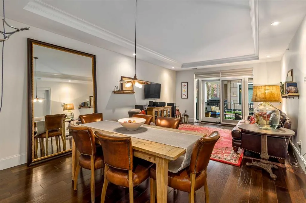 121 Quarry Way SE, #105