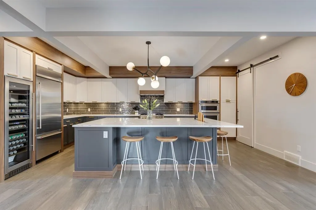 3312 Caribou Drive NW