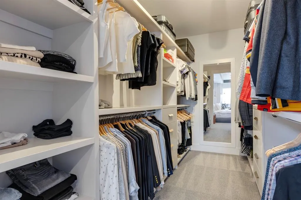 3312 Caribou Drive NW