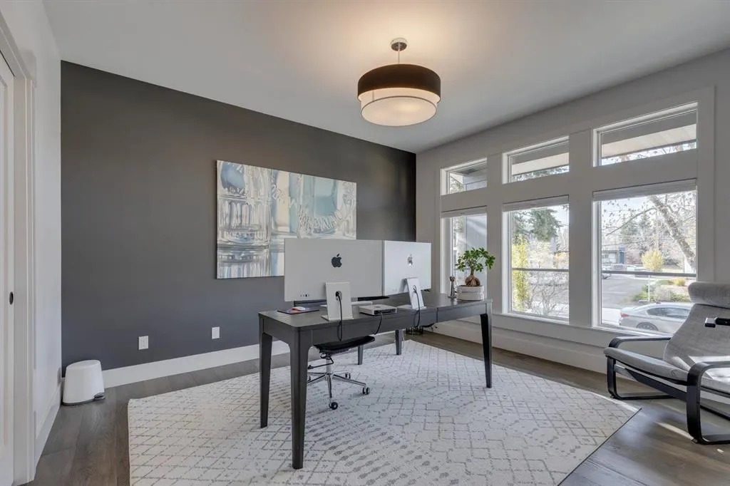 3312 Caribou Drive NW