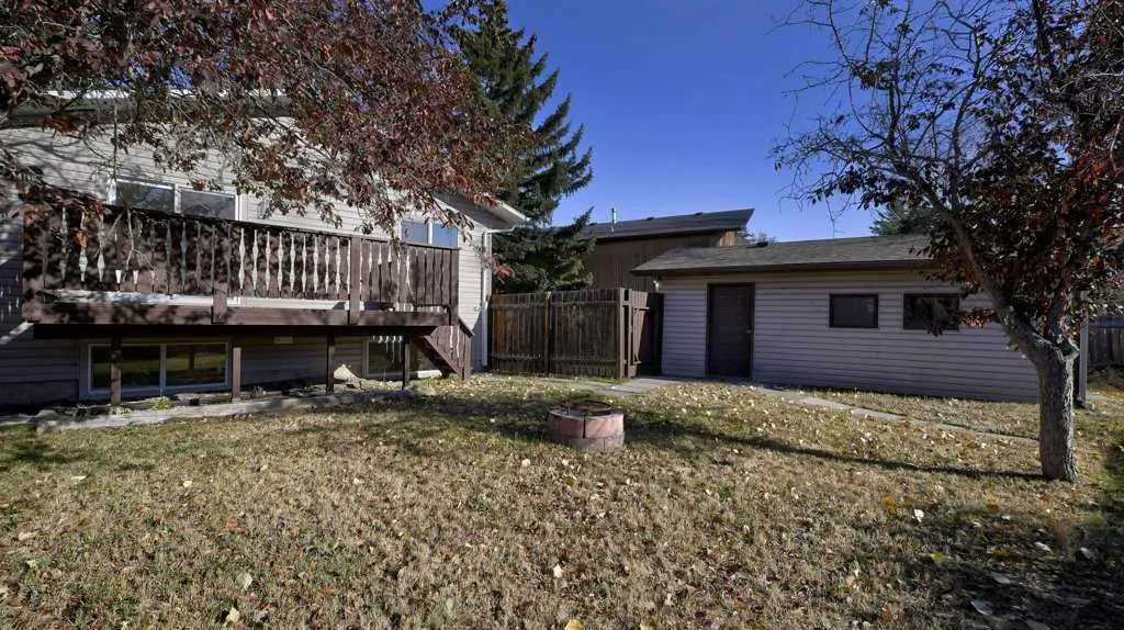 68 Marquis Place SE
