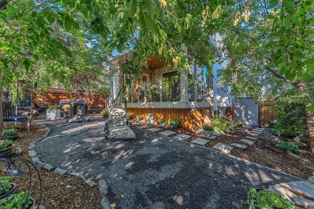 20 Tuscany Ridge Green NW