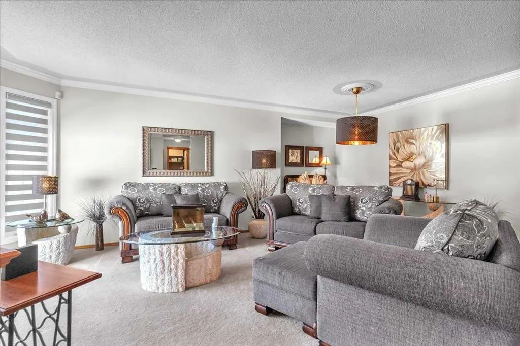 20 Tuscany Ridge Green NW