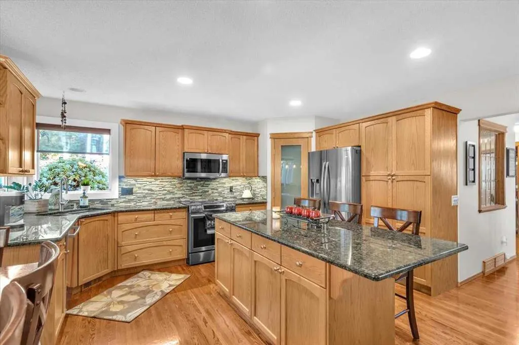 20 Tuscany Ridge Green NW