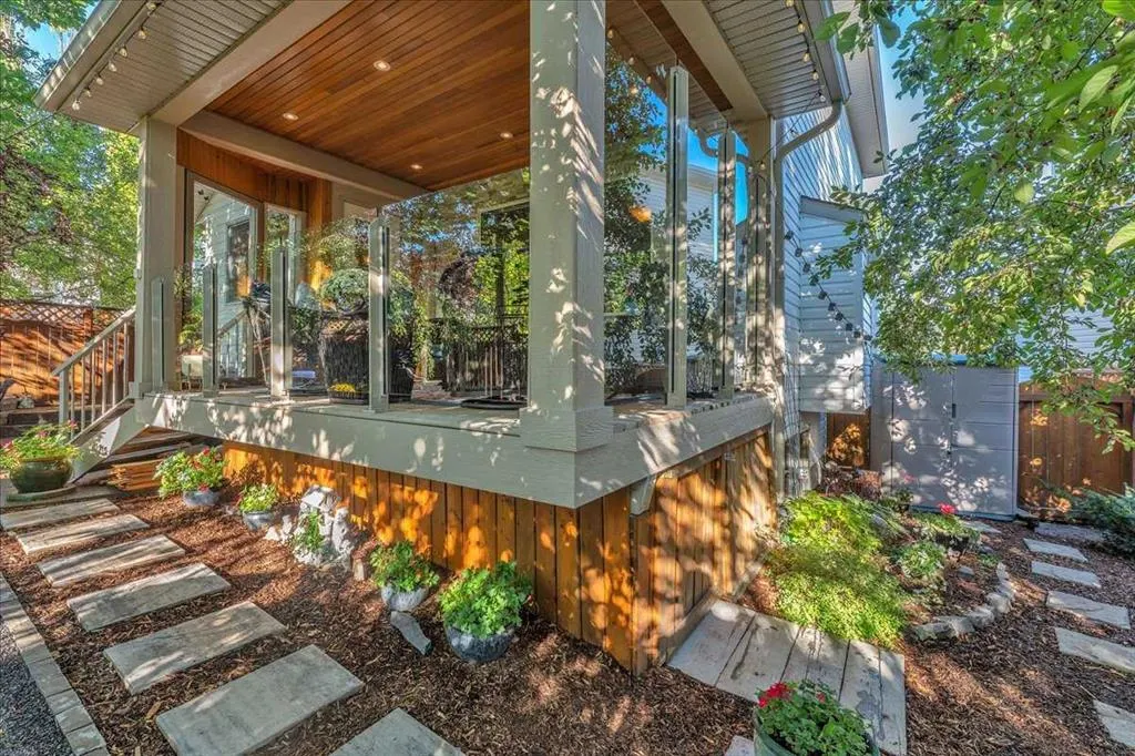 20 Tuscany Ridge Green NW