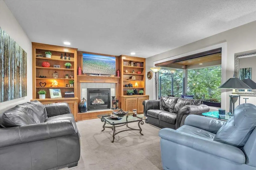 20 Tuscany Ridge Green NW