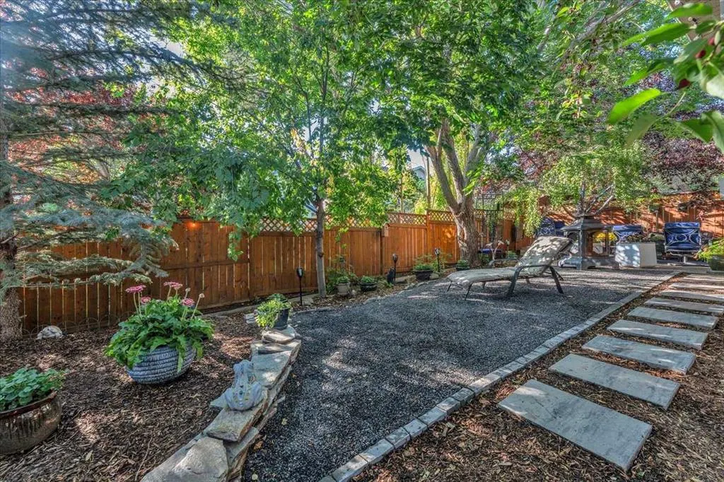 20 Tuscany Ridge Green NW