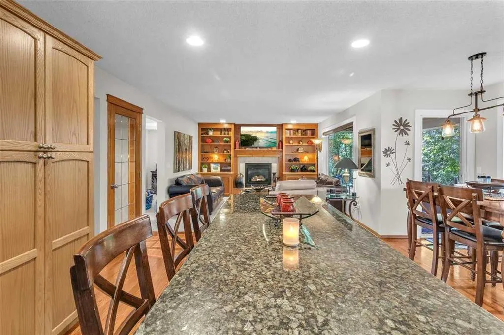 20 Tuscany Ridge Green NW