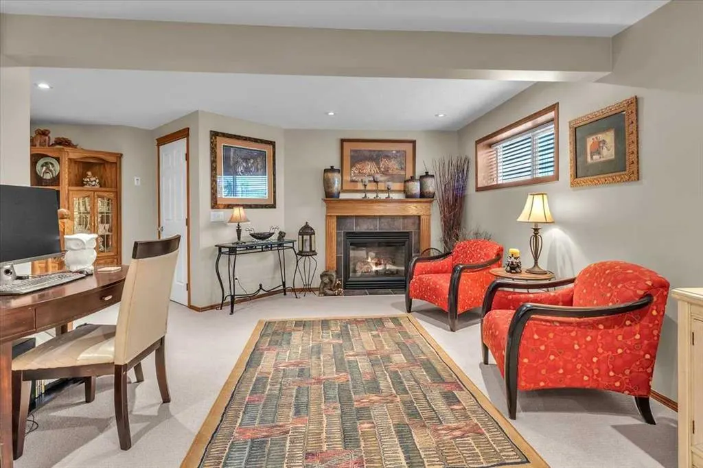 20 Tuscany Ridge Green NW