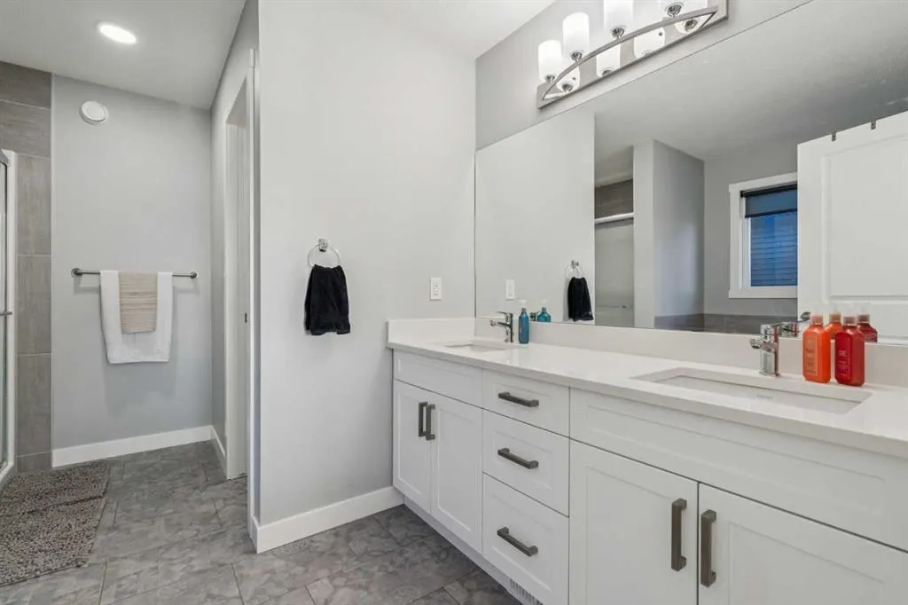 504 Creekrun Lane SW