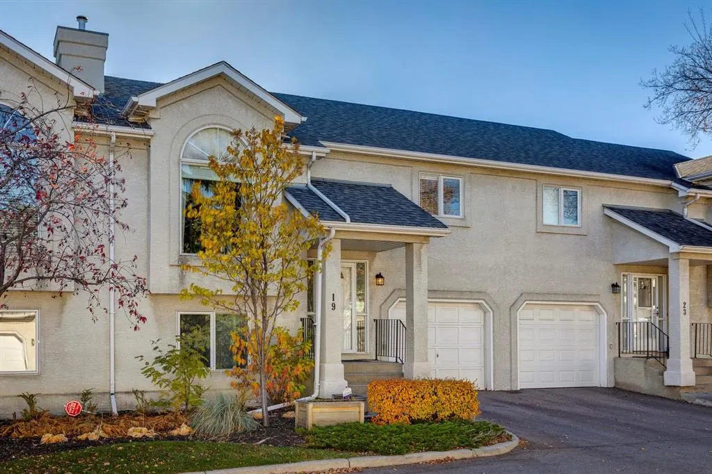 19 Sunlake Gardens SE