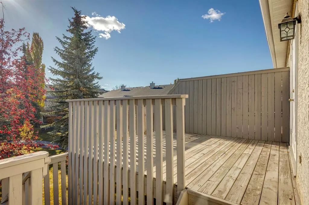 19 Sunlake Gardens SE