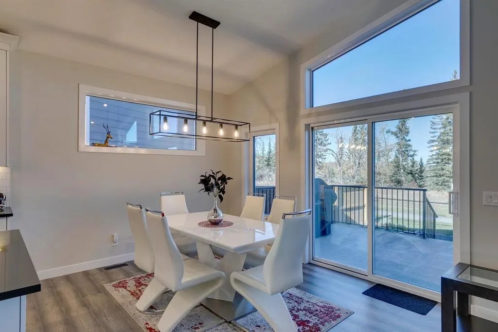154 Riverwood Crescent SW