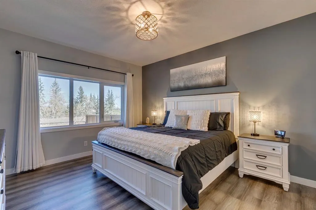 154 Riverwood Crescent SW
