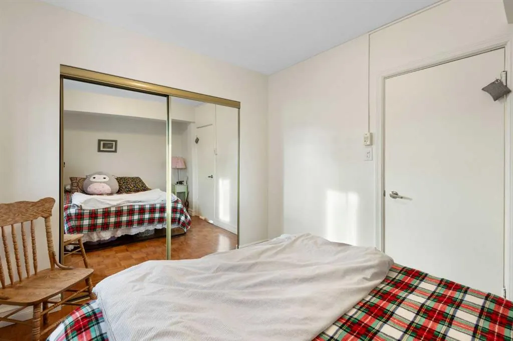 1027 12 Avenue SW, #404