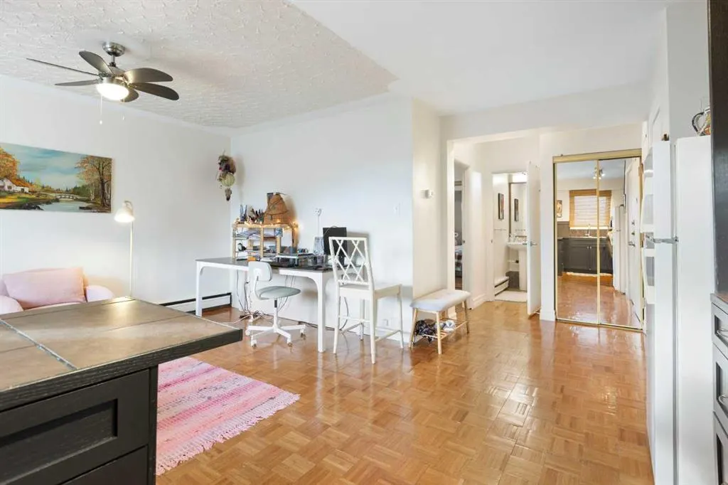 1027 12 Avenue SW, #404