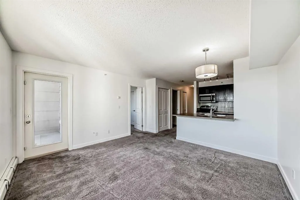 195 Kincora Glen Road NW, #412