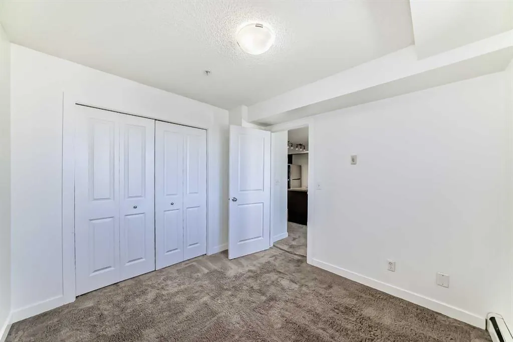 195 Kincora Glen Road NW, #412