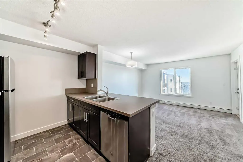 195 Kincora Glen Road NW, #412