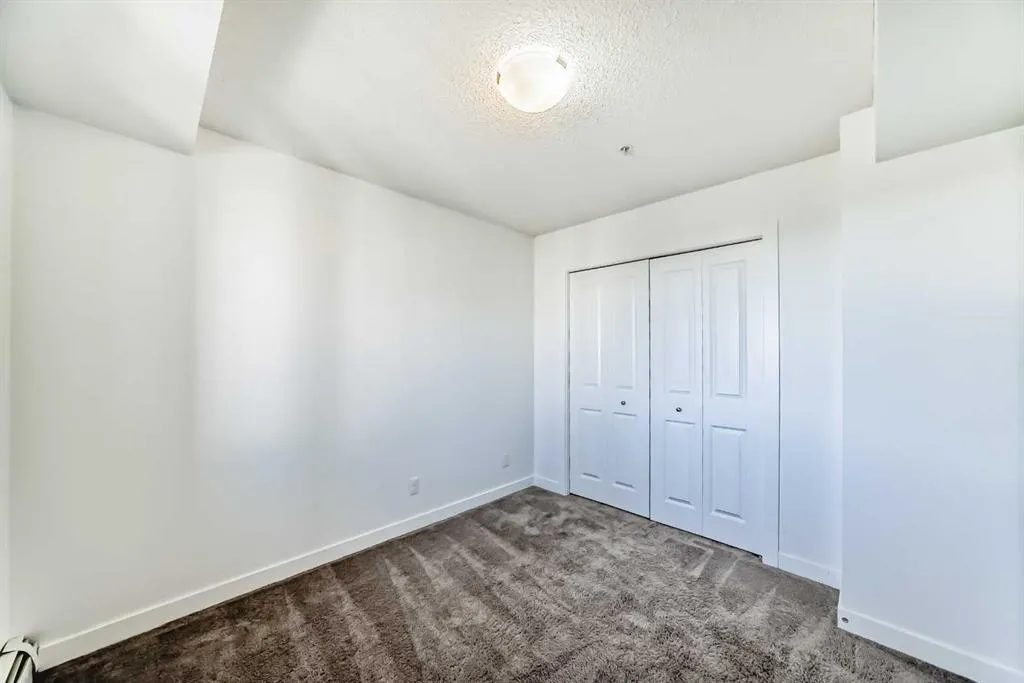 195 Kincora Glen Road NW, #412