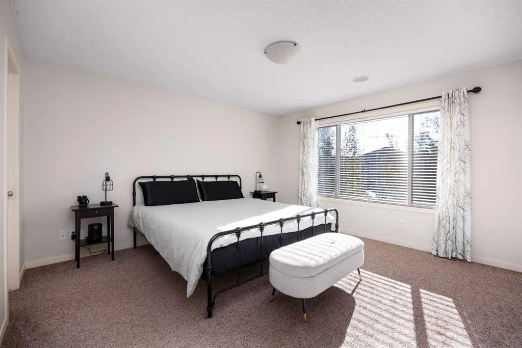 1009 Brightoncrest Common SE