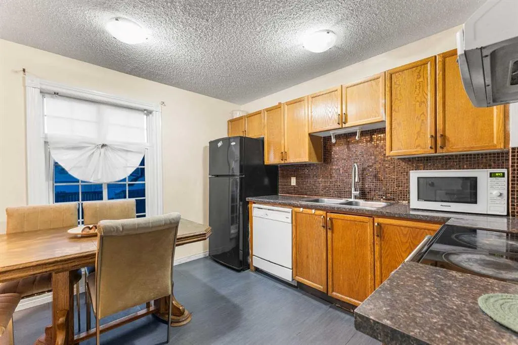 105 Taradale Drive NE