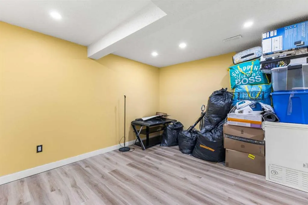 105 Taradale Drive NE