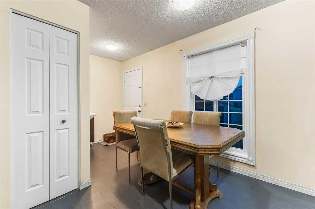 105 Taradale Drive NE