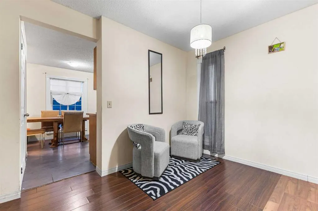 105 Taradale Drive NE