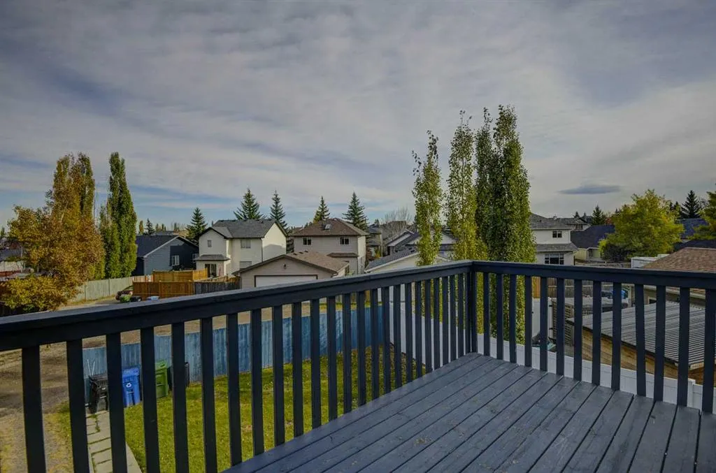 217 Somerside Close SW