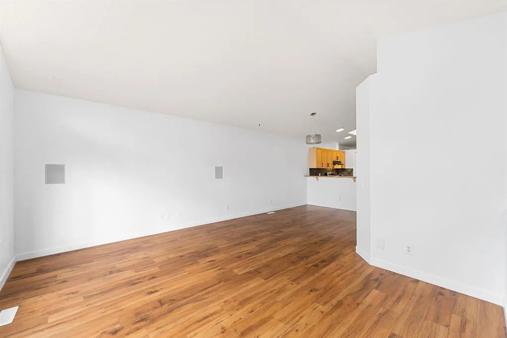 203 Prestwick Heights SE