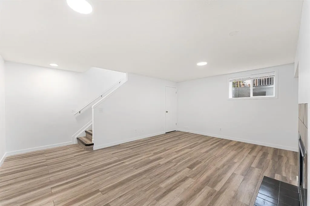 203 Prestwick Heights SE