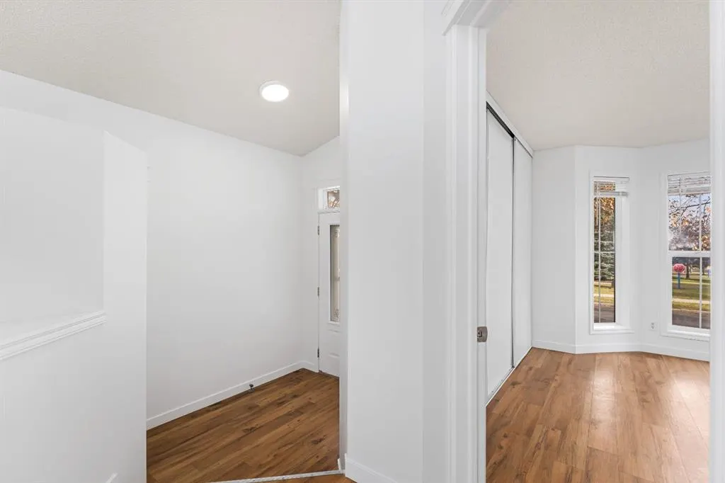 203 Prestwick Heights SE