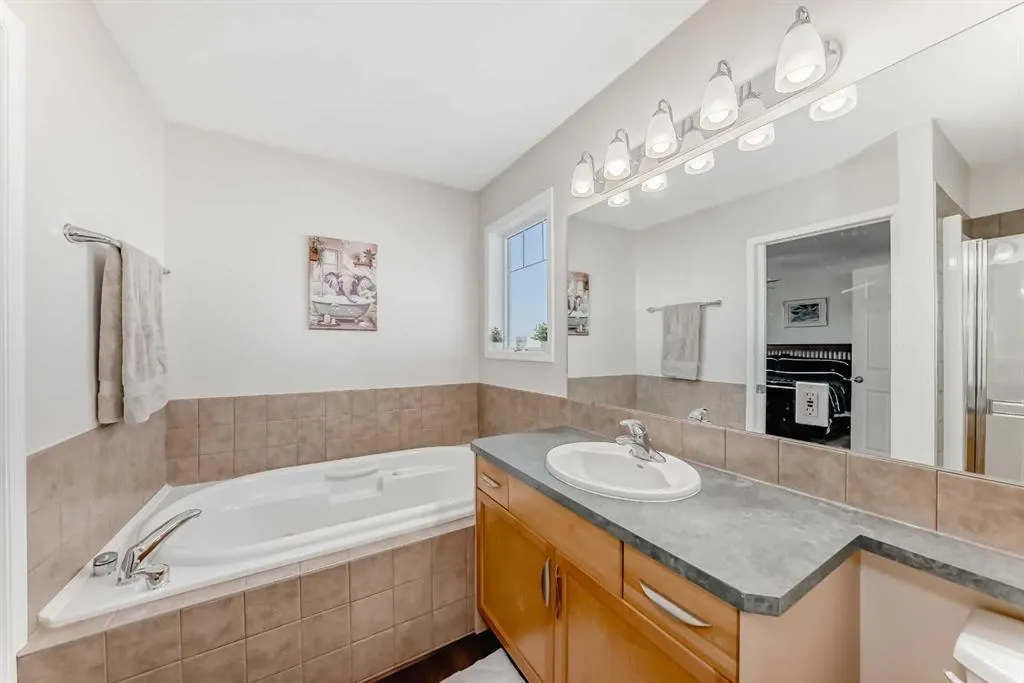 202 Copperfield Grove SE