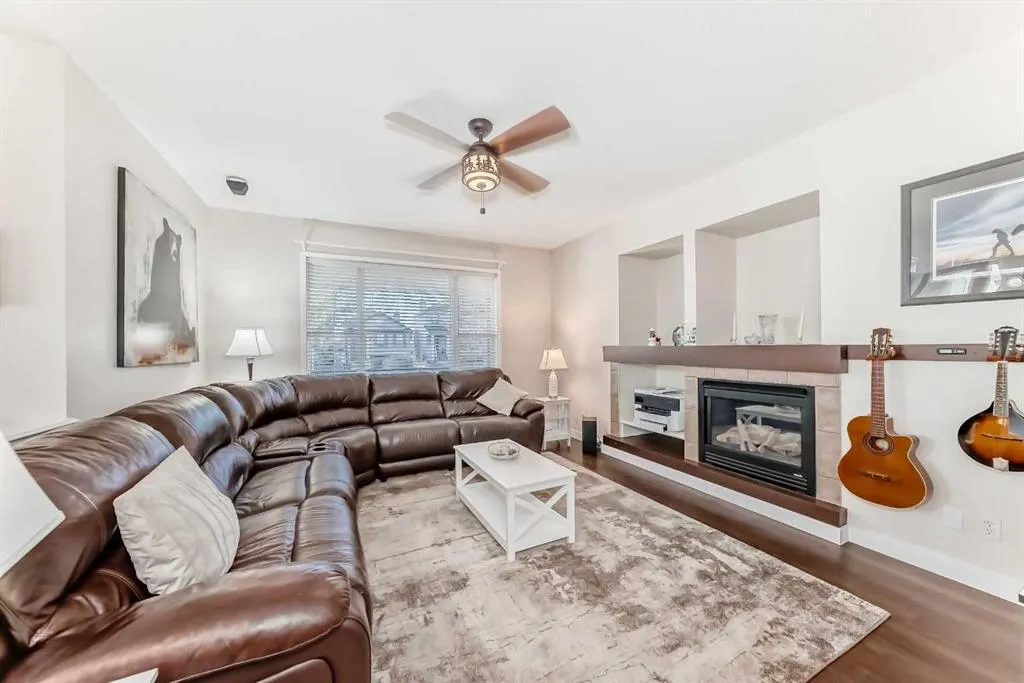 202 Copperfield Grove SE