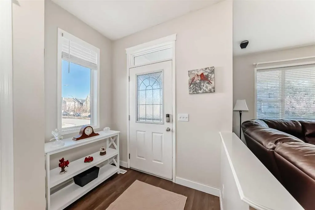 202 Copperfield Grove SE