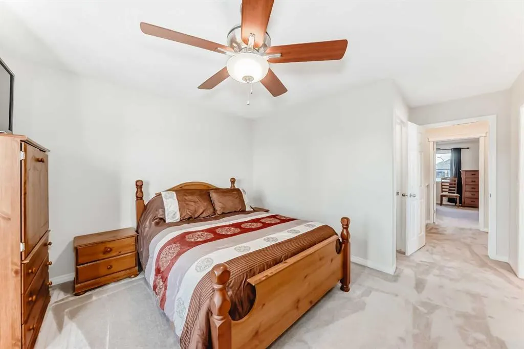 202 Copperfield Grove SE