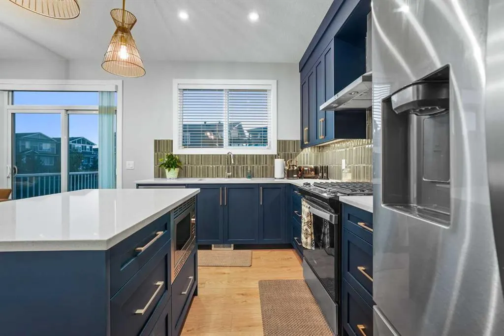 169 Dawson Harbour Heights