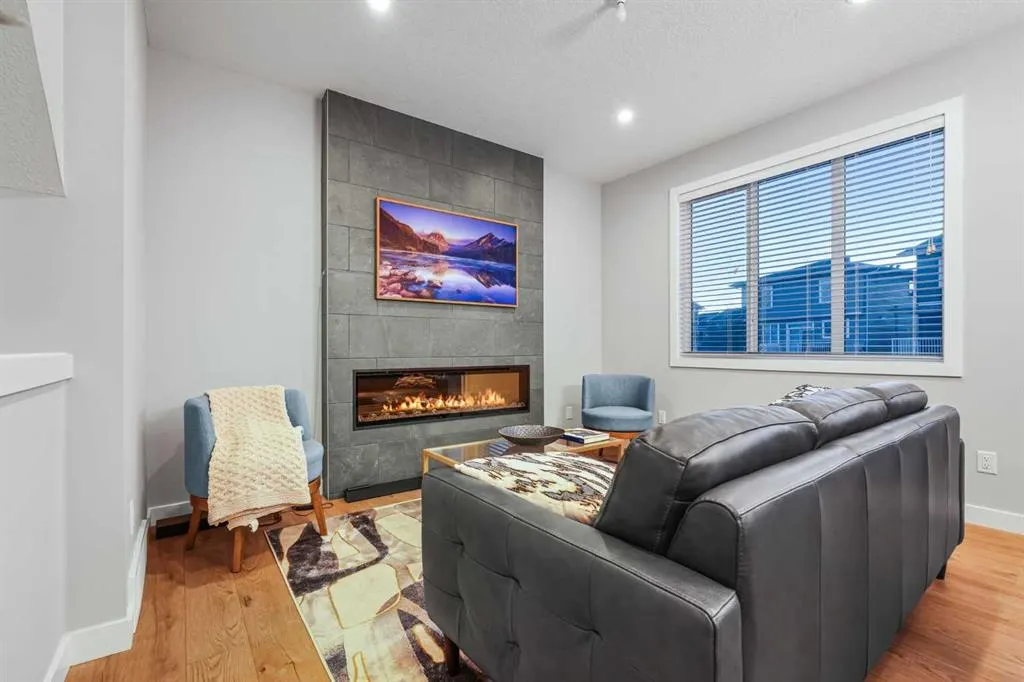 169 Dawson Harbour Heights