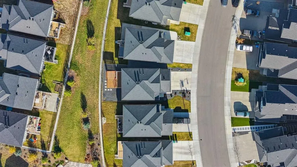 169 Dawson Harbour Heights