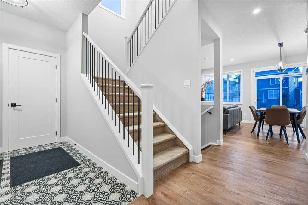 169 Dawson Harbour Heights