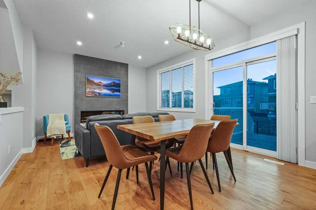 169 Dawson Harbour Heights